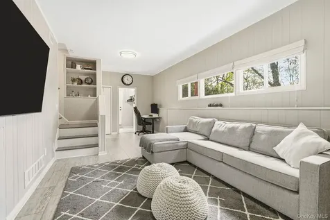 47 Valley View Terrace Mount Kisco NY 10549