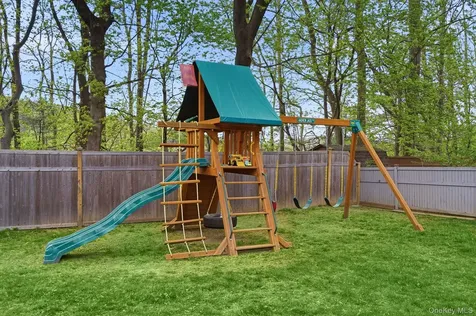 47 Valley View Terrace Mount Kisco NY 10549