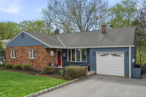 47 Valley View Terrace Mount Kisco NY 10549