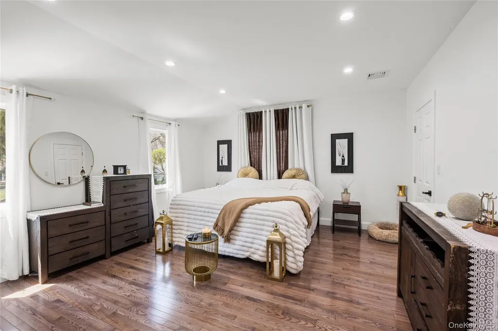 2 Grove Avenue Coram NY 11727