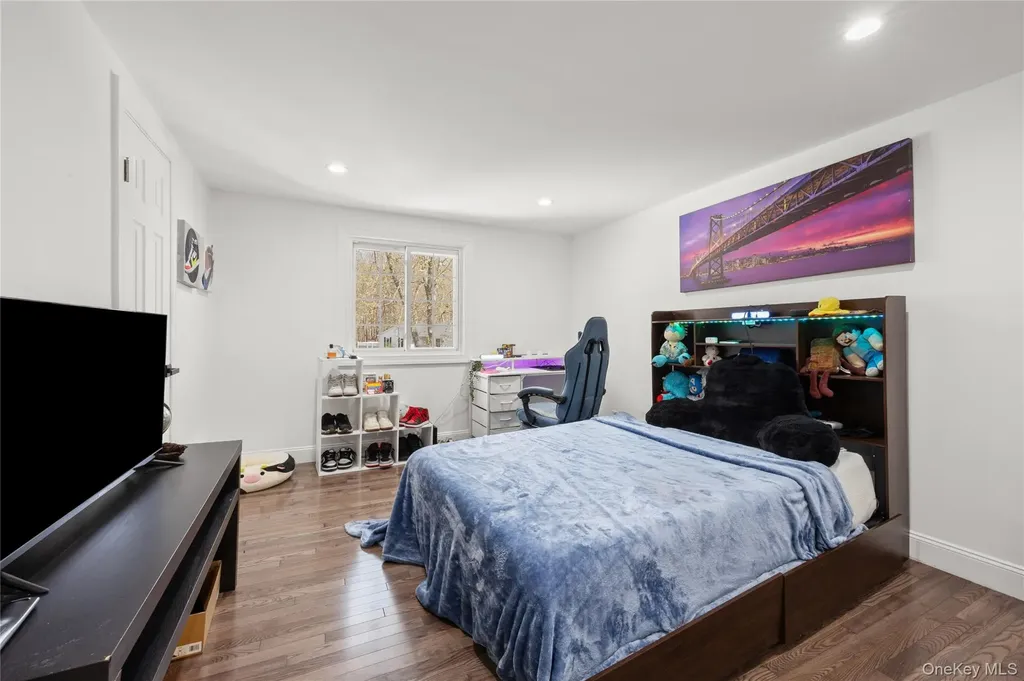 2 Grove Avenue Coram NY 11727