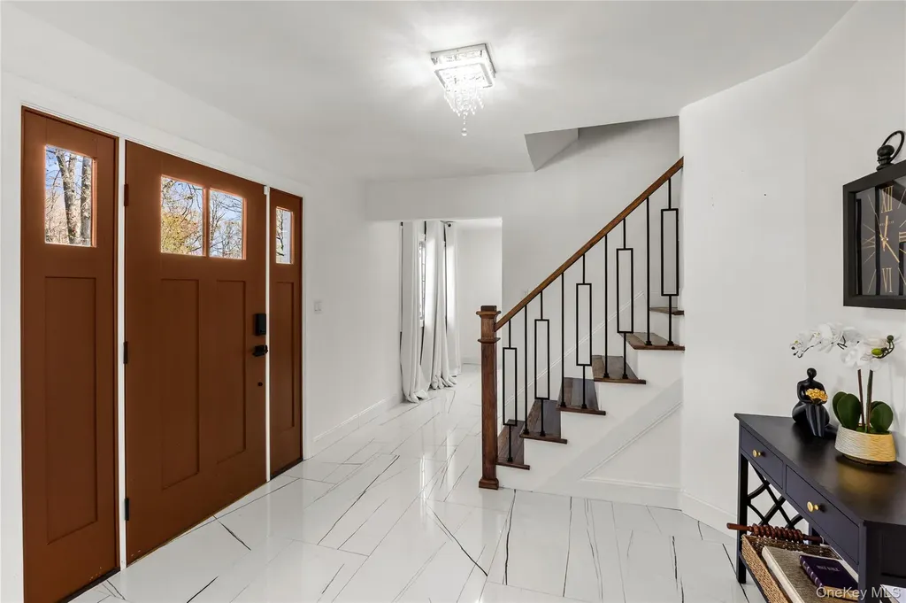2 Grove Avenue Coram NY 11727