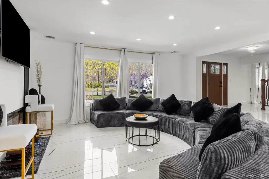 2 Grove Avenue Coram NY 11727