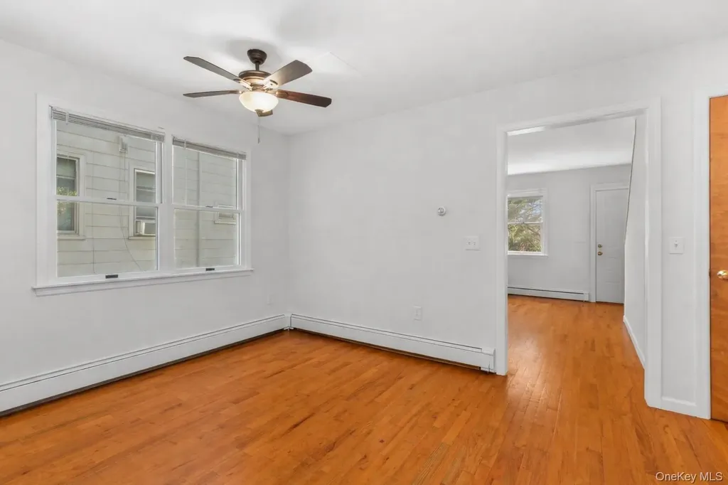 21 W Division Street Greenwich CT 06830