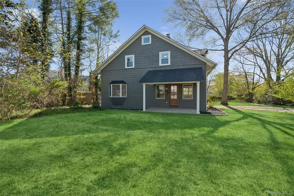 57 Juniper Avenue Smithtown NY 11787