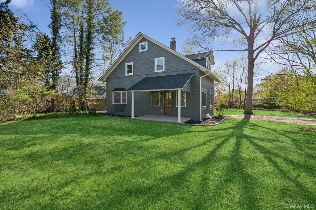 57 Juniper Avenue Smithtown NY 11787