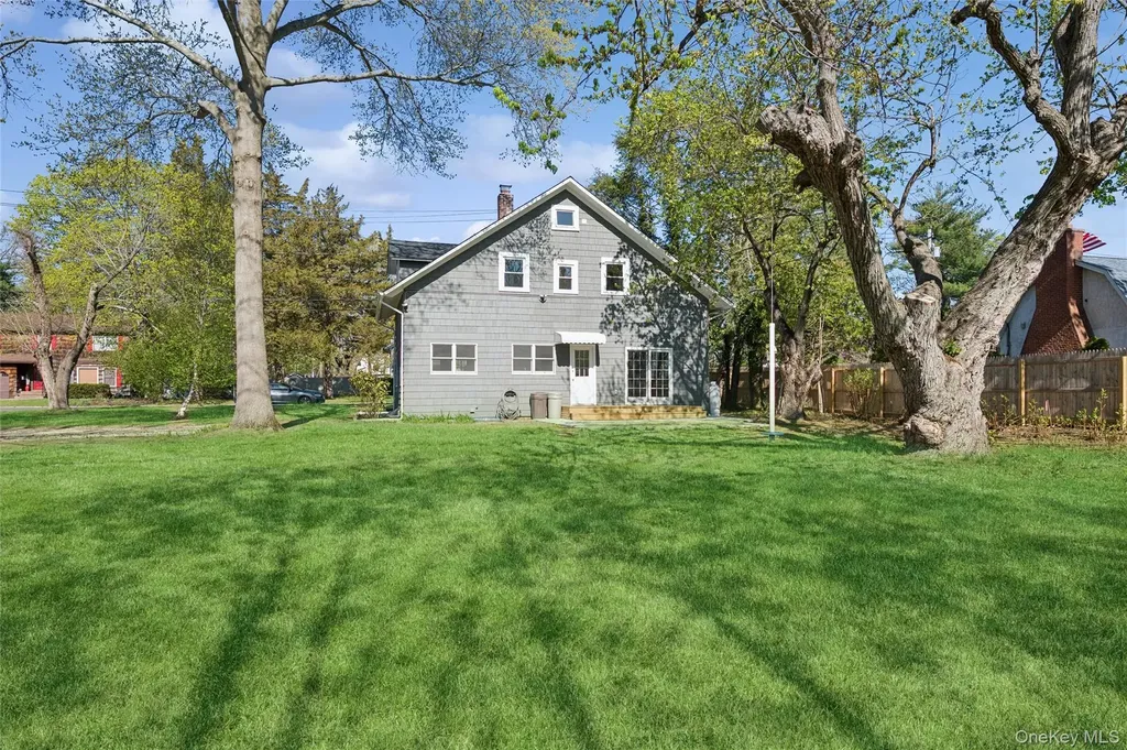 57 Juniper Avenue Smithtown NY 11787
