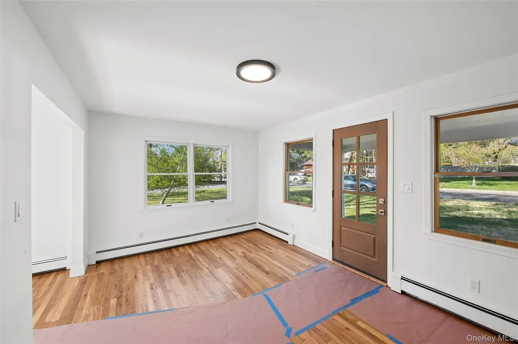 57 Juniper Avenue Smithtown NY 11787