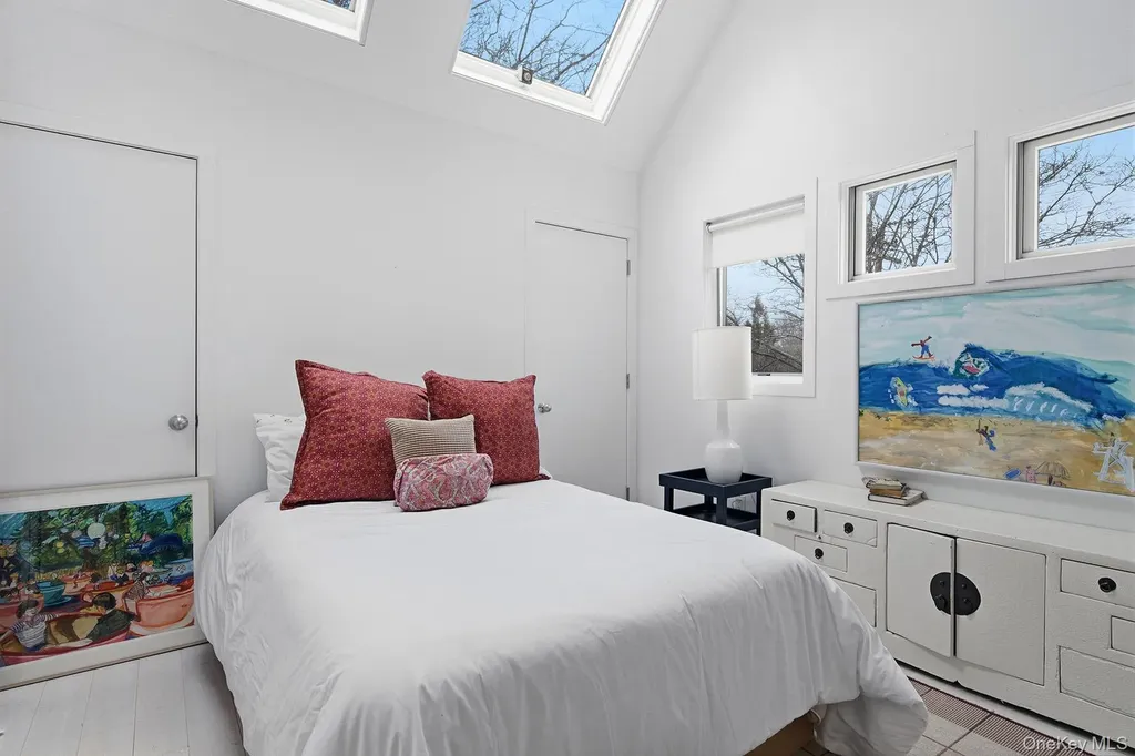 60 Skimhampton Road East Hampton NY 11937