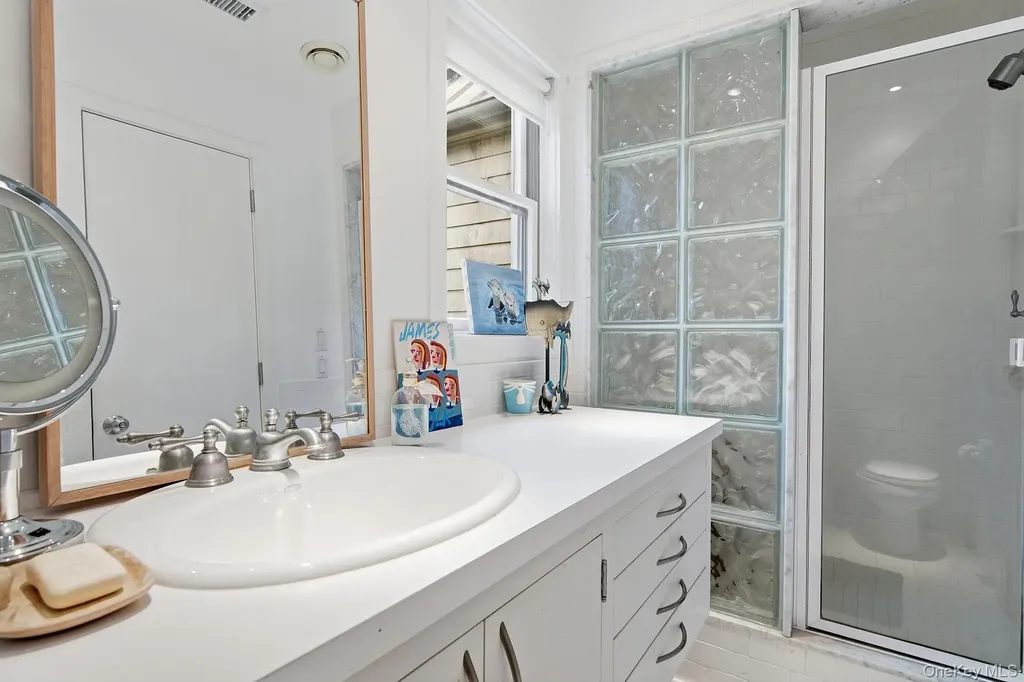 60 Skimhampton Road East Hampton NY 11937