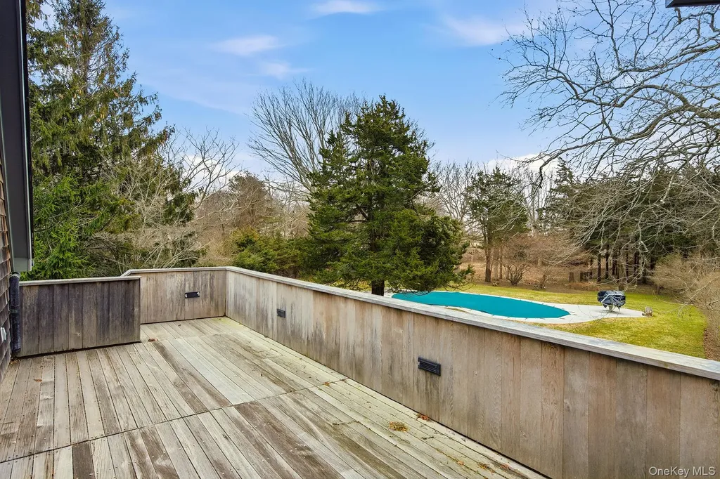 60 Skimhampton Road East Hampton NY 11937