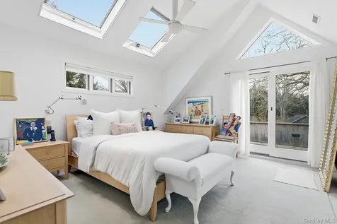 60 Skimhampton Road East Hampton NY 11937