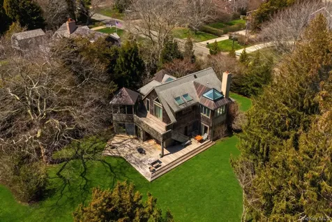 60 Skimhampton Road East Hampton NY 11937