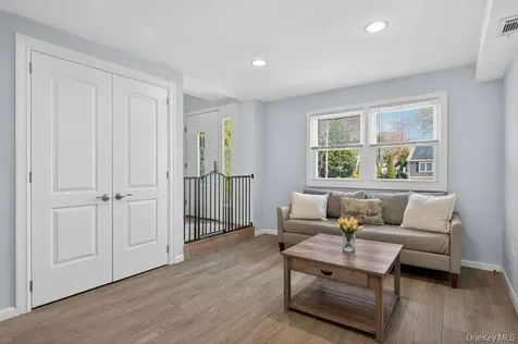 461 Stratton Road New Rochelle NY 10804