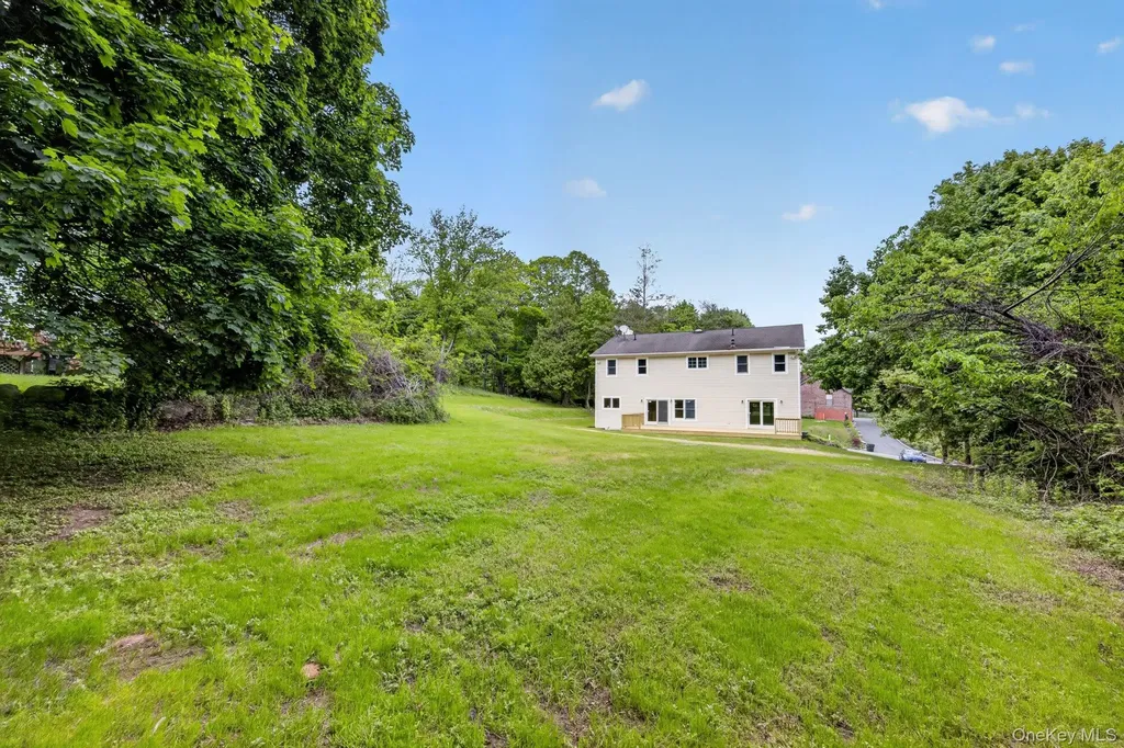 27 Cedar Drive Putnam Valley NY 10579