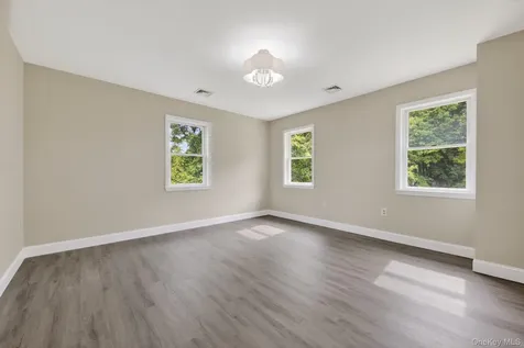 27 Cedar Drive Putnam Valley NY 10579
