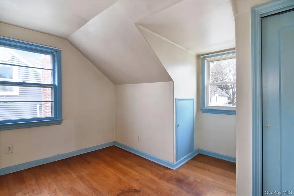 355 Upland Avenue Yonkers NY 10703
