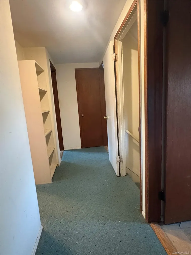 2 Dwarf Lane Wantagh NY 11793
