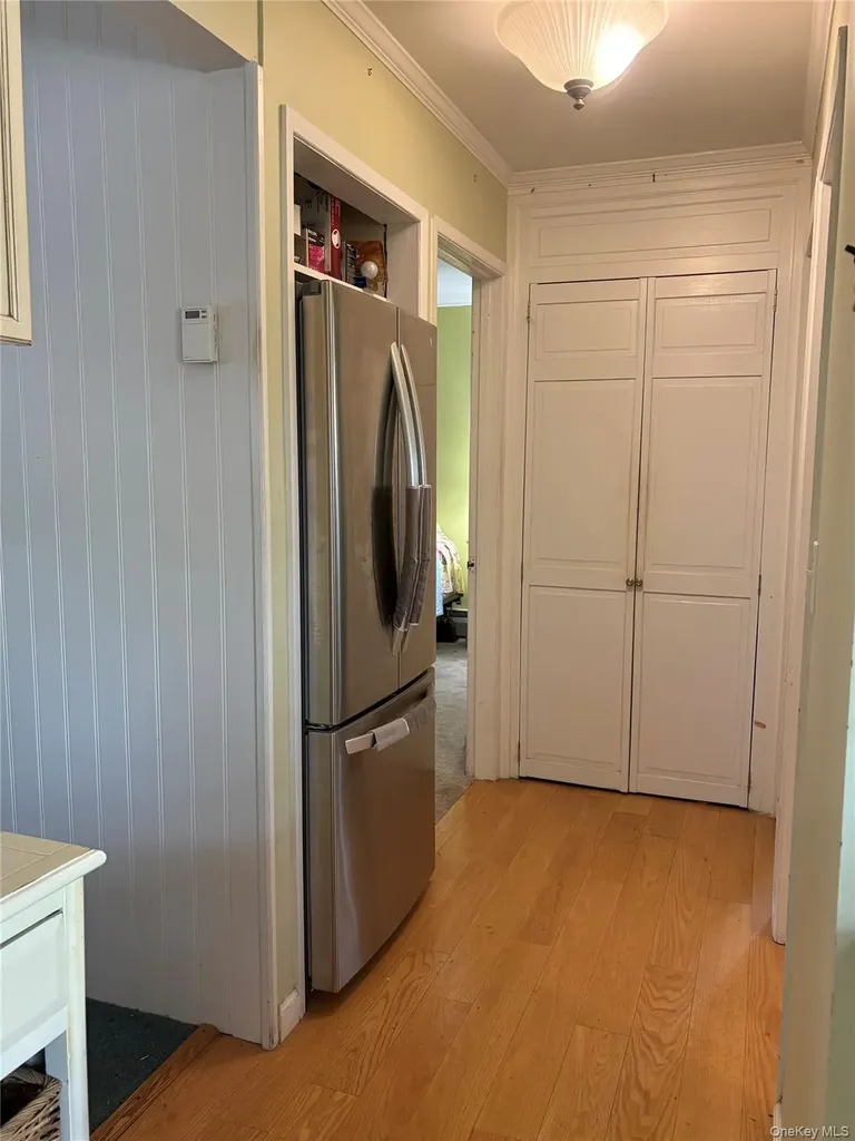 2 Dwarf Lane Wantagh NY 11793