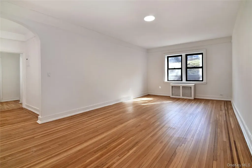 590 E 3rd Street Mount Vernon NY 10553
