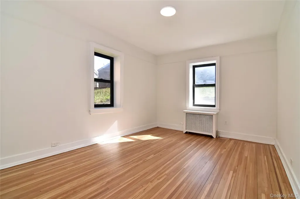 590 E 3rd Street Mount Vernon NY 10553