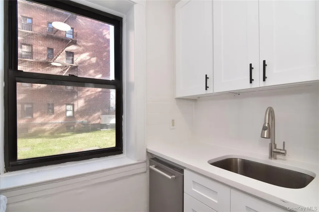 590 E 3rd Street Mount Vernon NY 10553