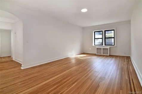 590 E 3rd Street Mount Vernon NY 10553