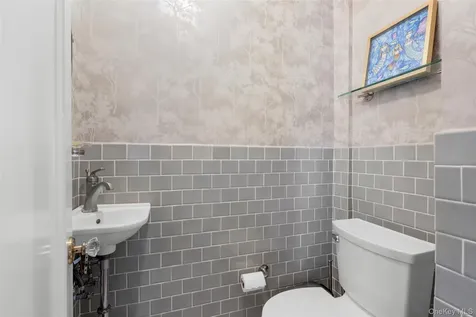 58 Burkewood Road Mount Vernon NY 10552
