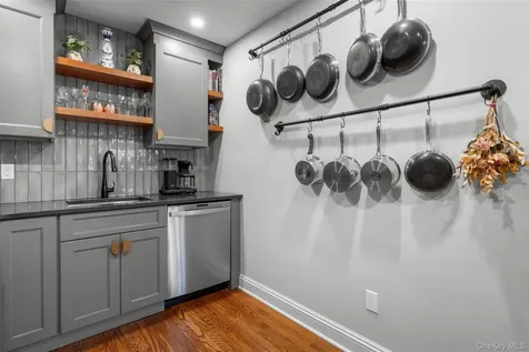 58 Burkewood Road Mount Vernon NY 10552