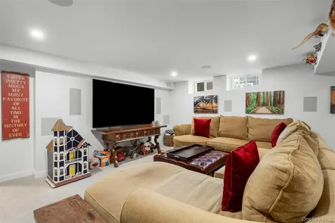 58 Burkewood Road Mount Vernon NY 10552