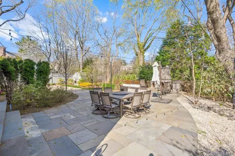 58 Burkewood Road Mount Vernon NY 10552