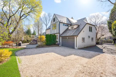 58 Burkewood Road Mount Vernon NY 10552