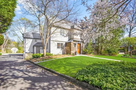 58 Burkewood Road Mount Vernon NY 10552