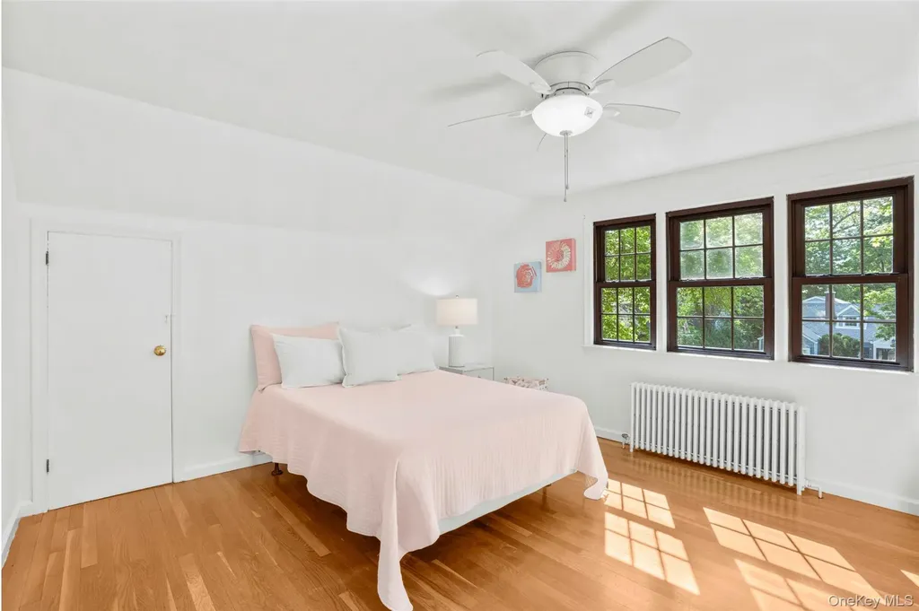 62 Myrtle Boulevard Larchmont NY 10538