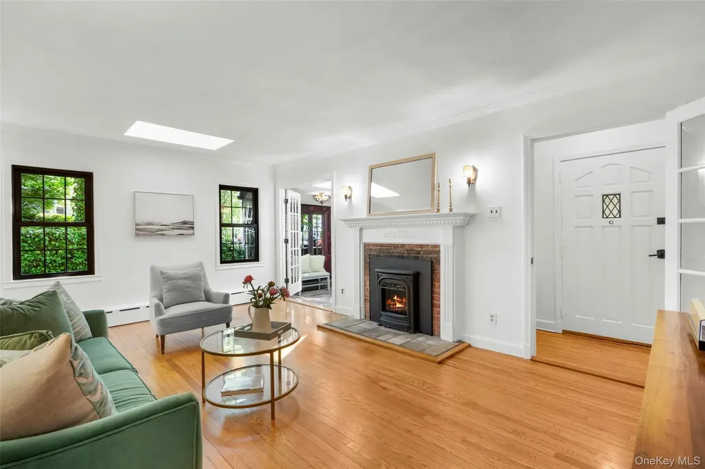 62 Myrtle Boulevard Larchmont NY 10538
