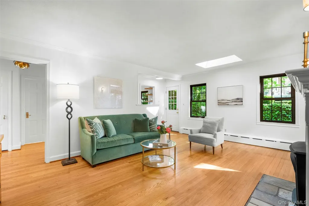 62 Myrtle Boulevard Larchmont NY 10538