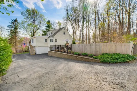 2828 Kent Lane Yorktown Heights NY 10598