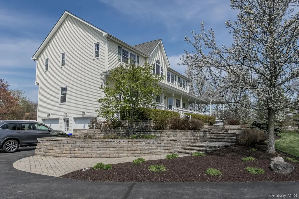 6 Cara Court Goshen NY 10924