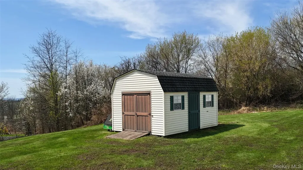 6 Cara Court Goshen NY 10924