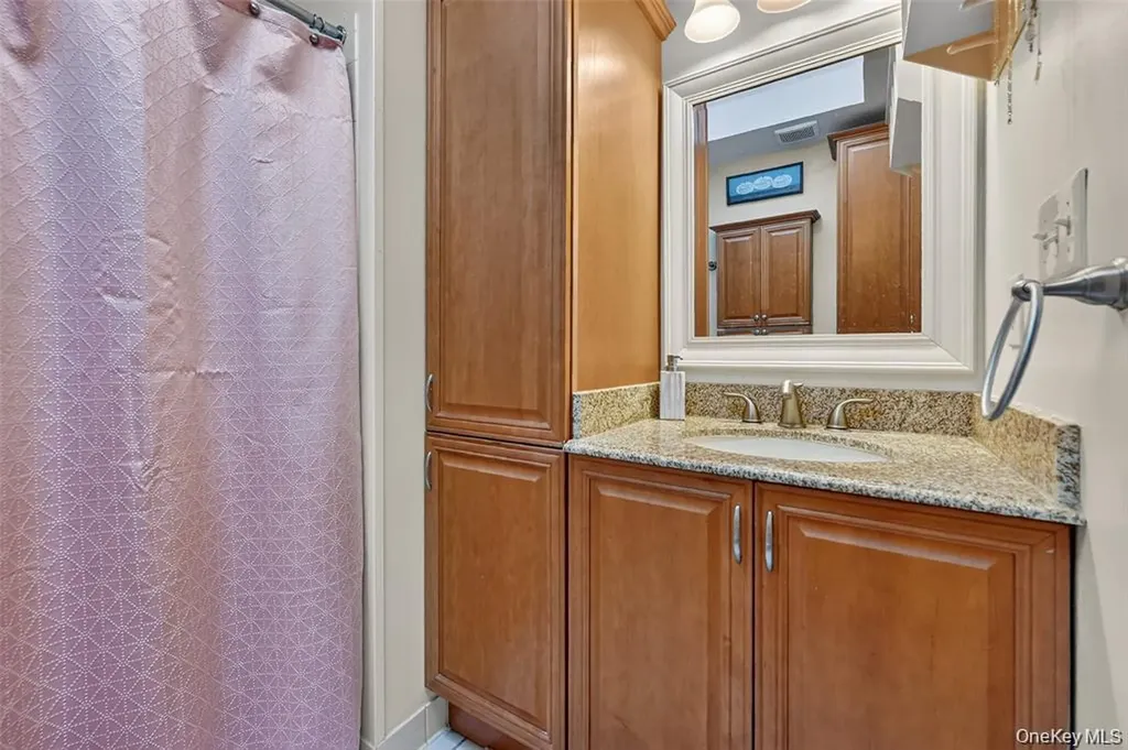334 Greeves Road New Hampton NY 10958