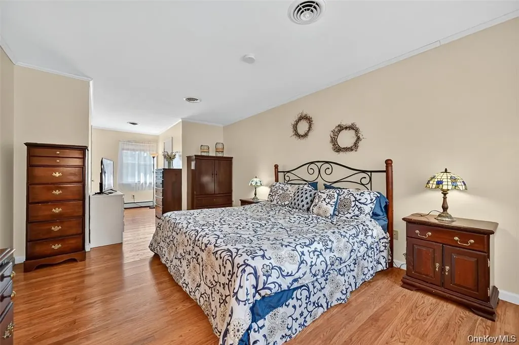 334 Greeves Road New Hampton NY 10958