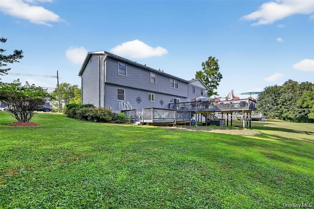 334 Greeves Road New Hampton NY 10958