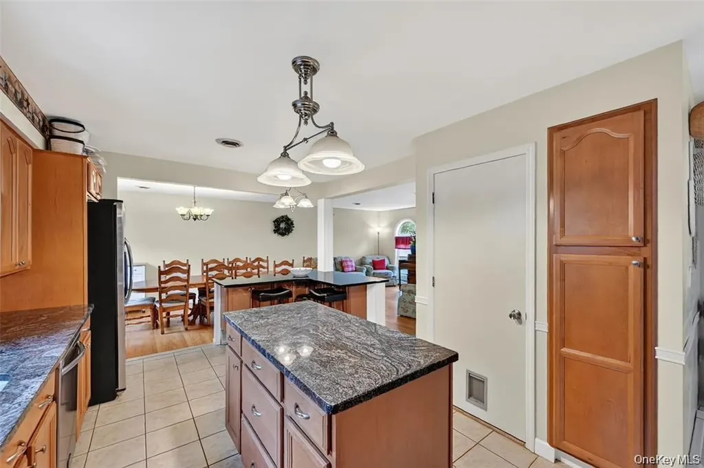334 Greeves Road New Hampton NY 10958