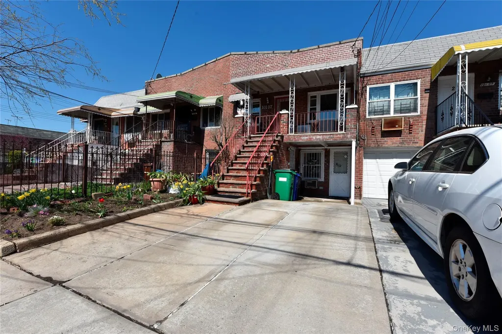 10107 Avenue L Brooklyn NY 11236
