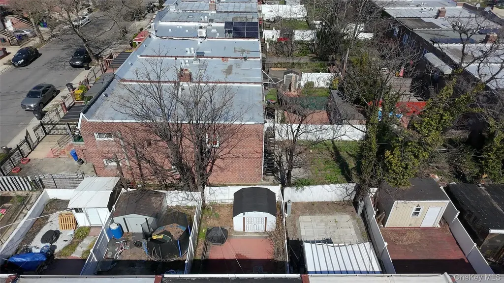 10107 Avenue L Brooklyn NY 11236
