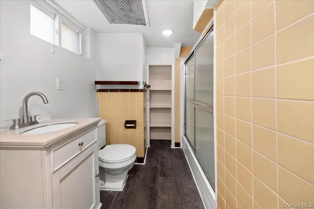 104 Waring Place Yonkers NY 10703