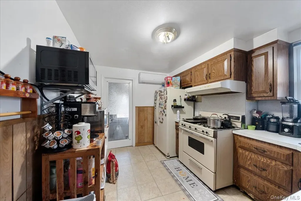 104 Waring Place Yonkers NY 10703