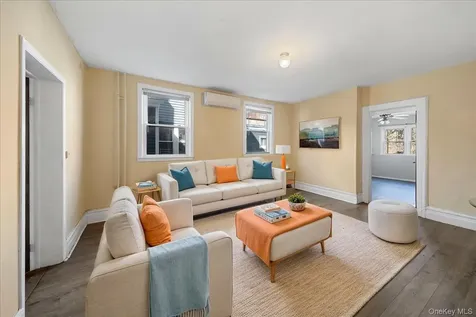 104 Waring Place Yonkers NY 10703