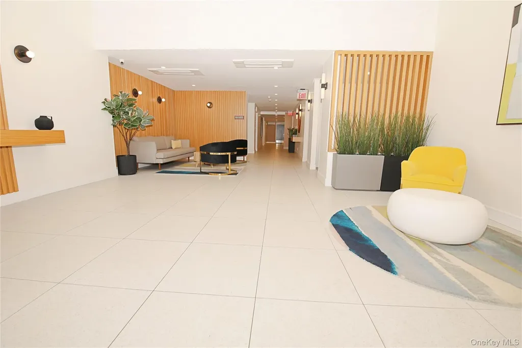 230 W Broadway Long Beach NY 11561