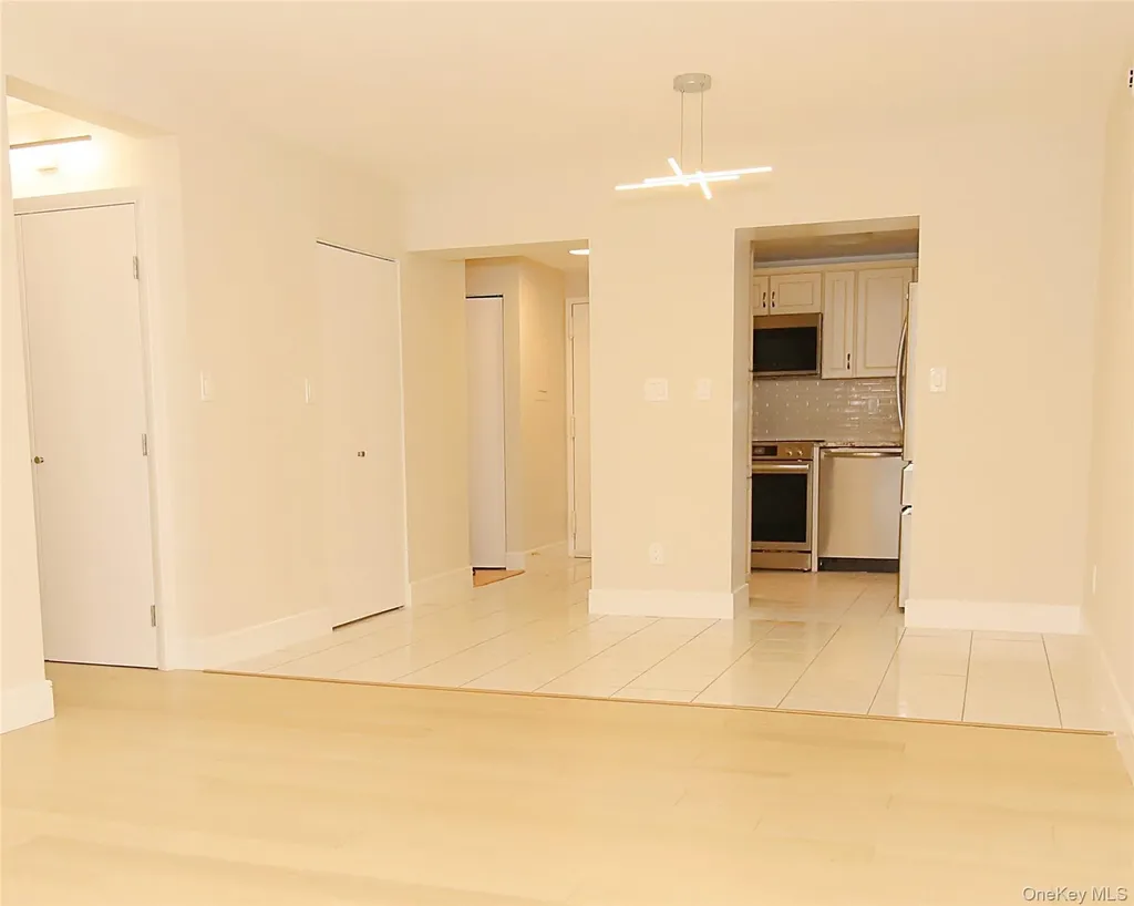 230 W Broadway Long Beach NY 11561
